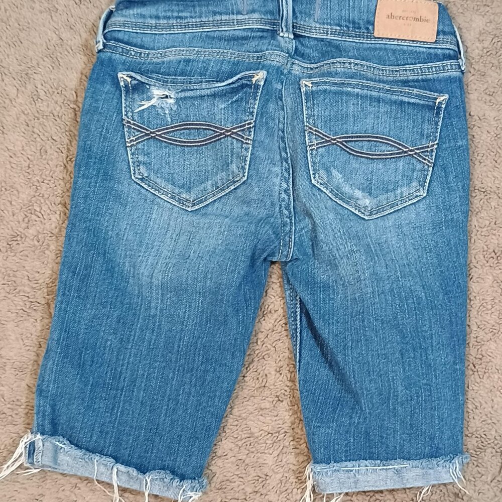 Abercrombie Kids/Distressed Shorts/Girls 10/Medium Blue/Raw Frayed Hem Denim** - Picture 6 of 6